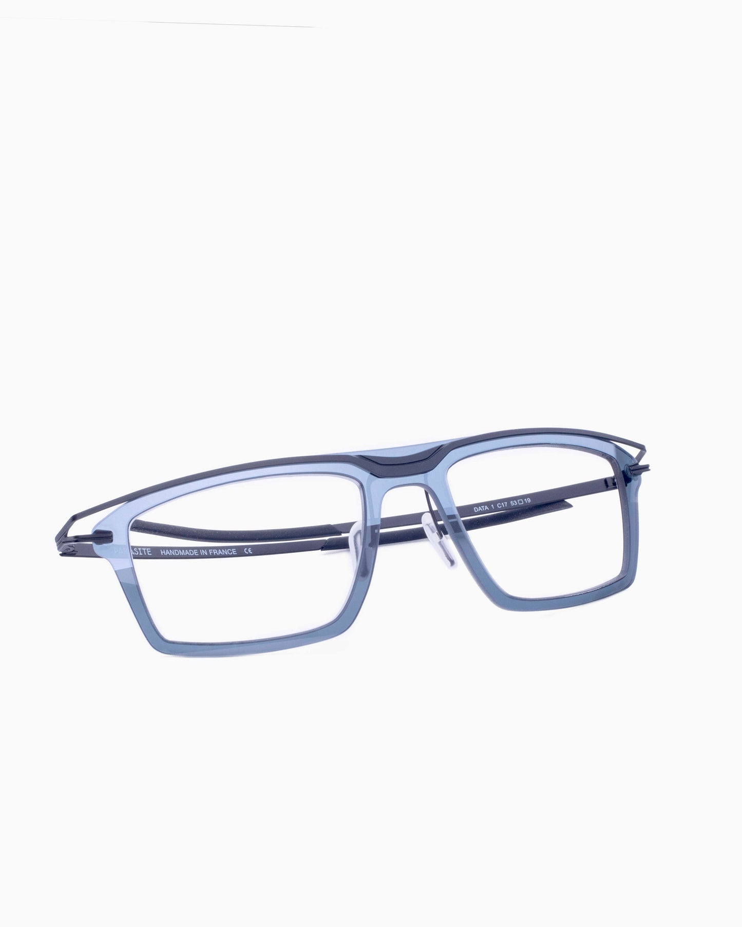 Parasite - Data1 - c17 | glasses bar