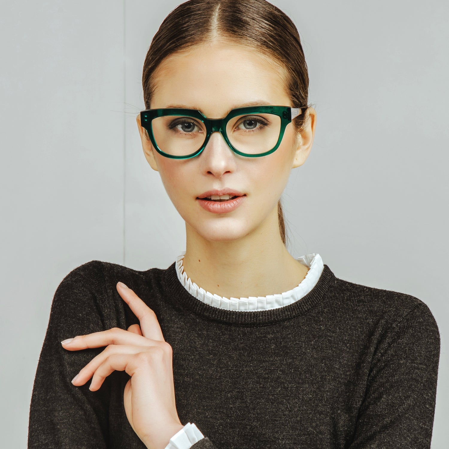 Lunette pour femme vert émeraude par Marie-Sophie Dion BAR À LUNETTES
