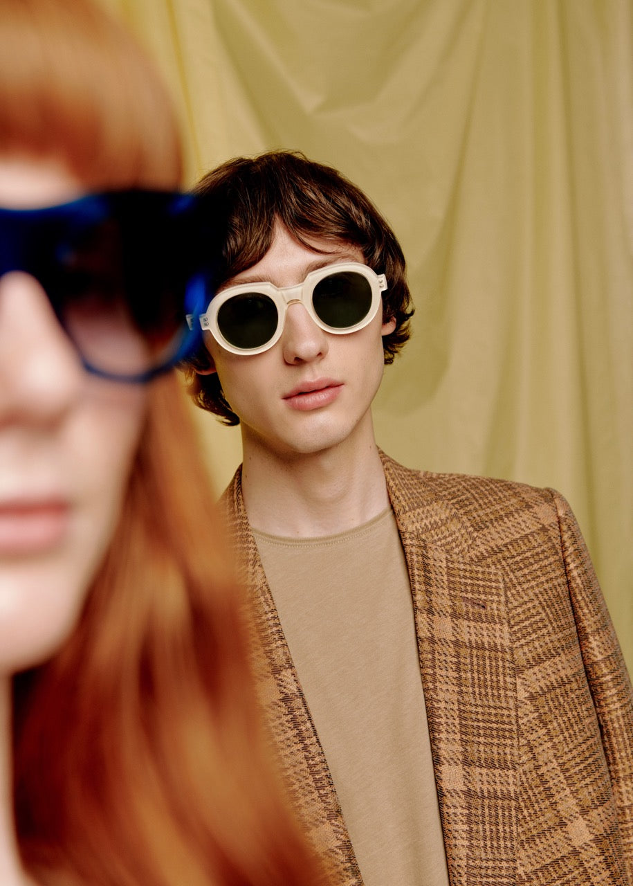 Lunette vintage ronde pour homme par Marie-Sohie Dion BAR À LUNETTES