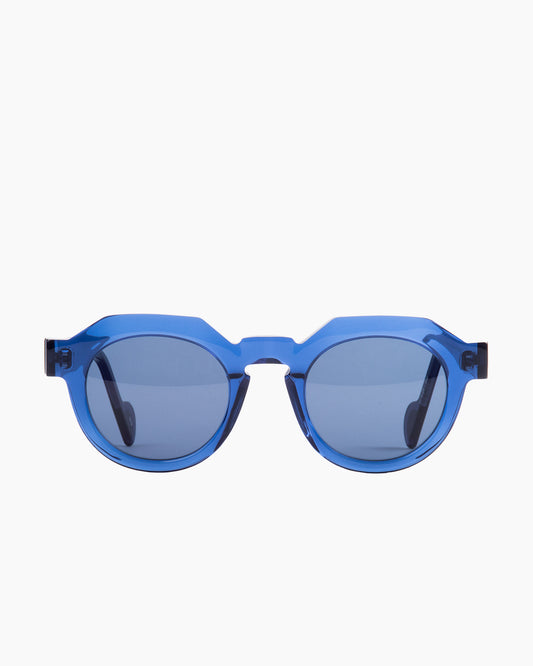 blue plastic round  sunglassesby Anne et Valentin model Serge, front view, lunettes de vue rond couleur Bleu