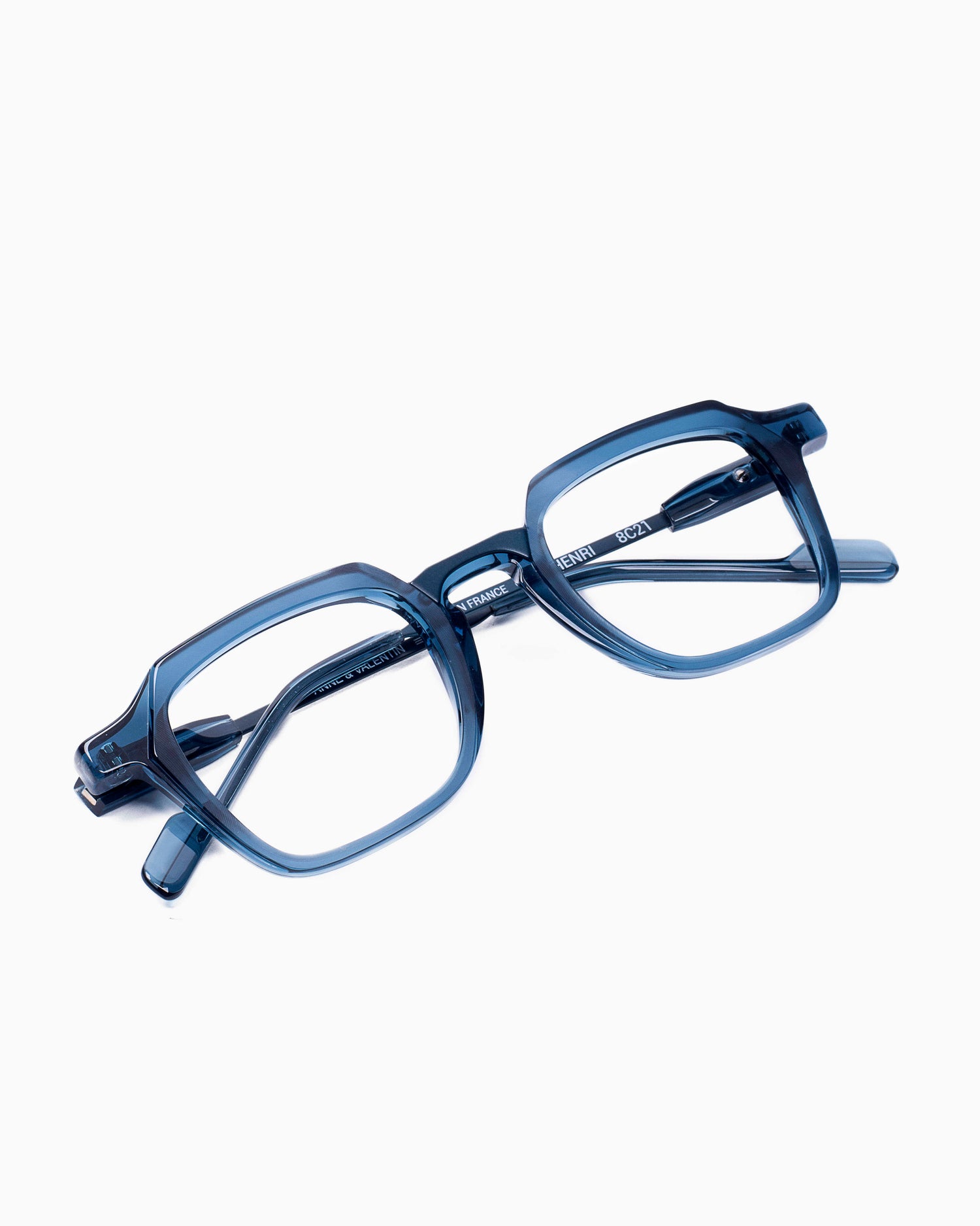 Anne et Valentin - Henri - 8C21 | Bar à lunettes:  Marie-Sophie Dion
