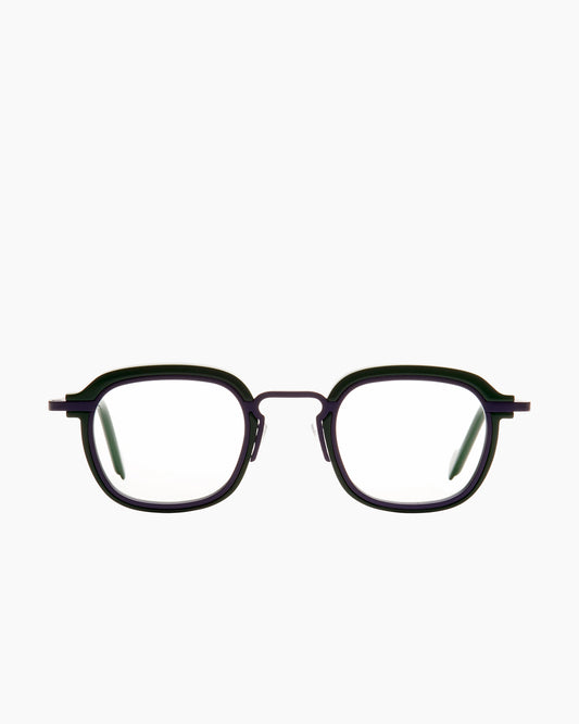 green metal rectangle eyeglasses by Anne et Valentin model M15, front view, lunettes de vue rectangle couleur vert