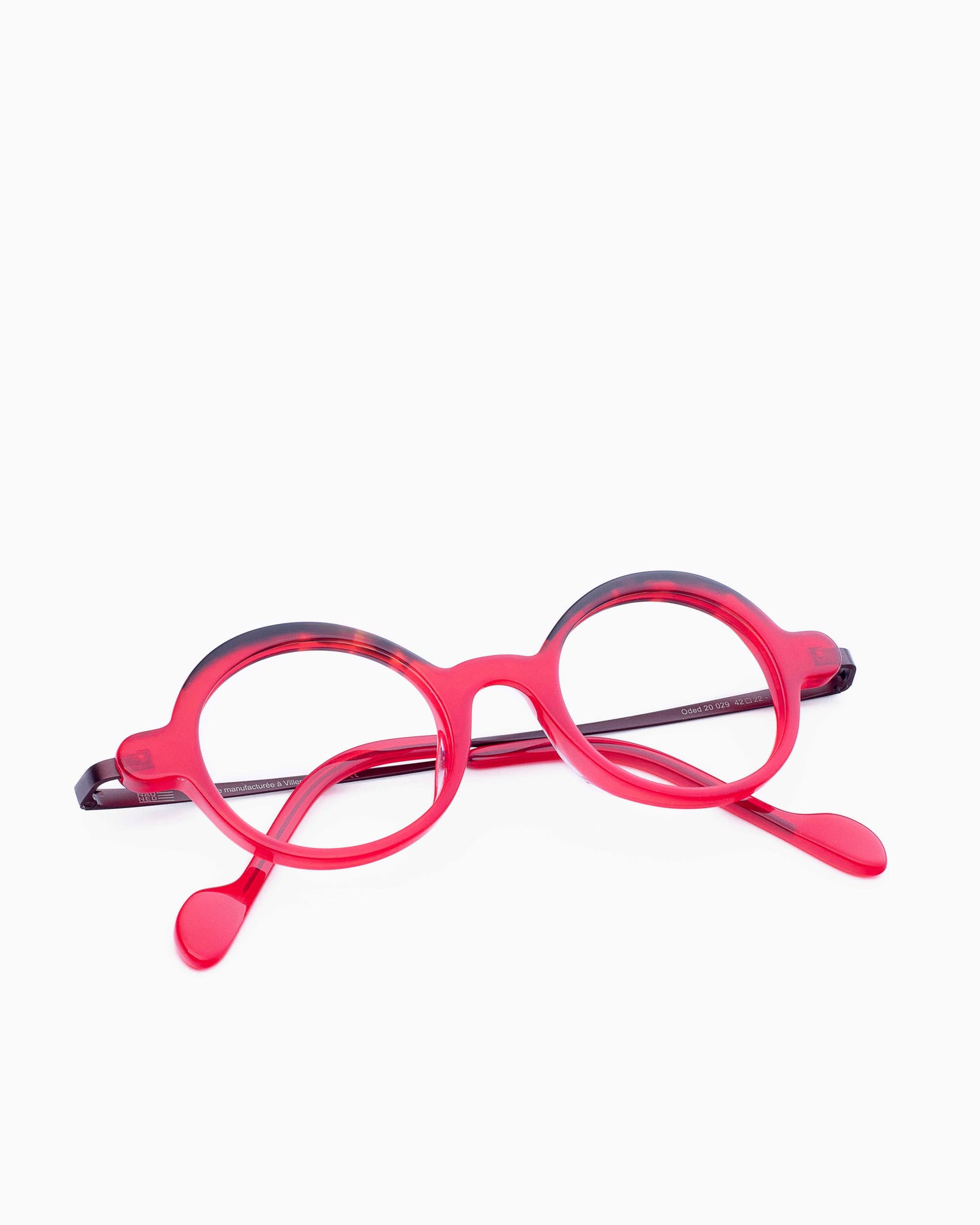 red plastic oval eyeglasses by Nao Ned model ODED, front view, lunettes de vue ovale couleur Rouge