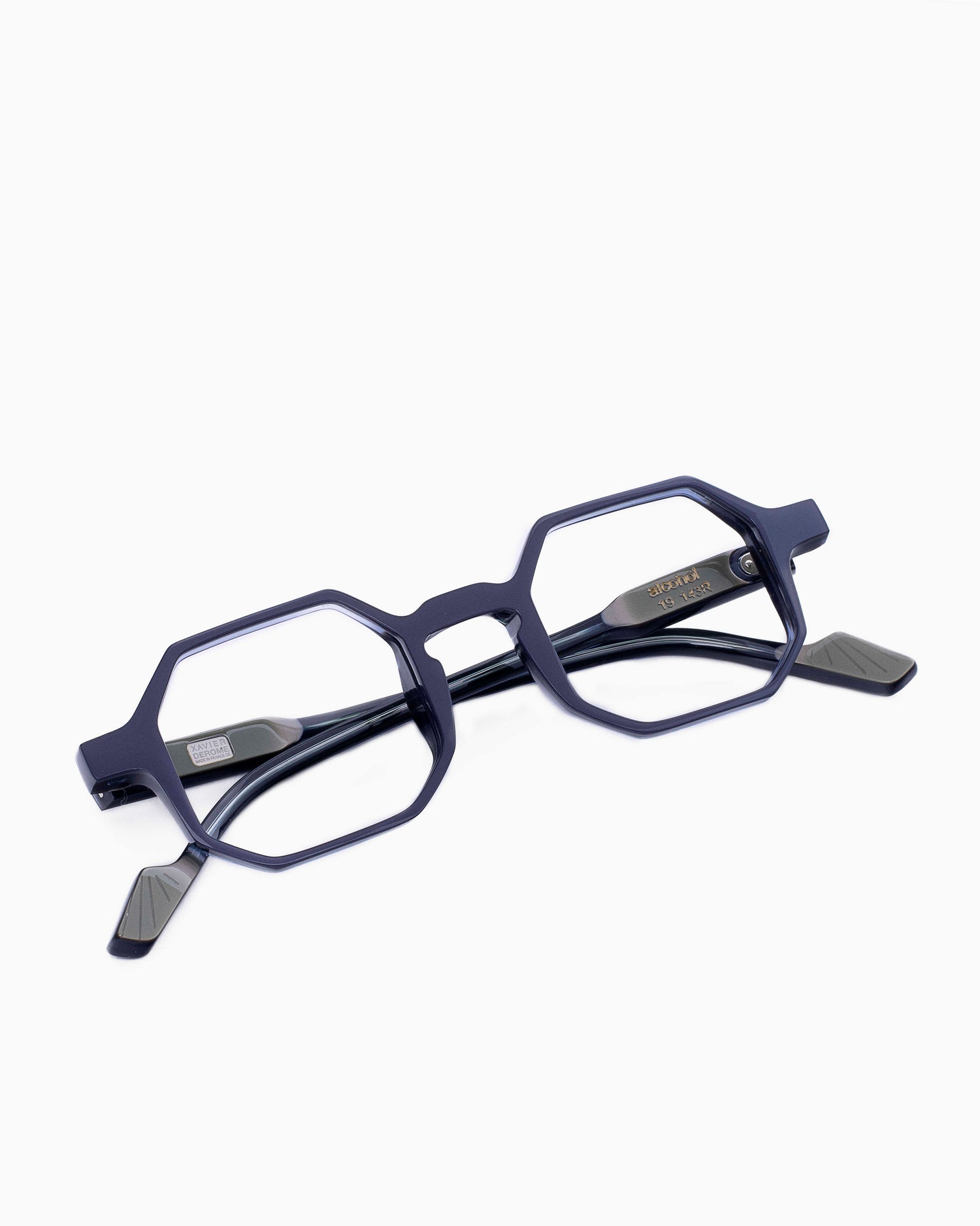 grey plastic hexagon eyeglasses by Xavier Derome model alcohol19, front view, lunettes de vue octogone couleur Gris