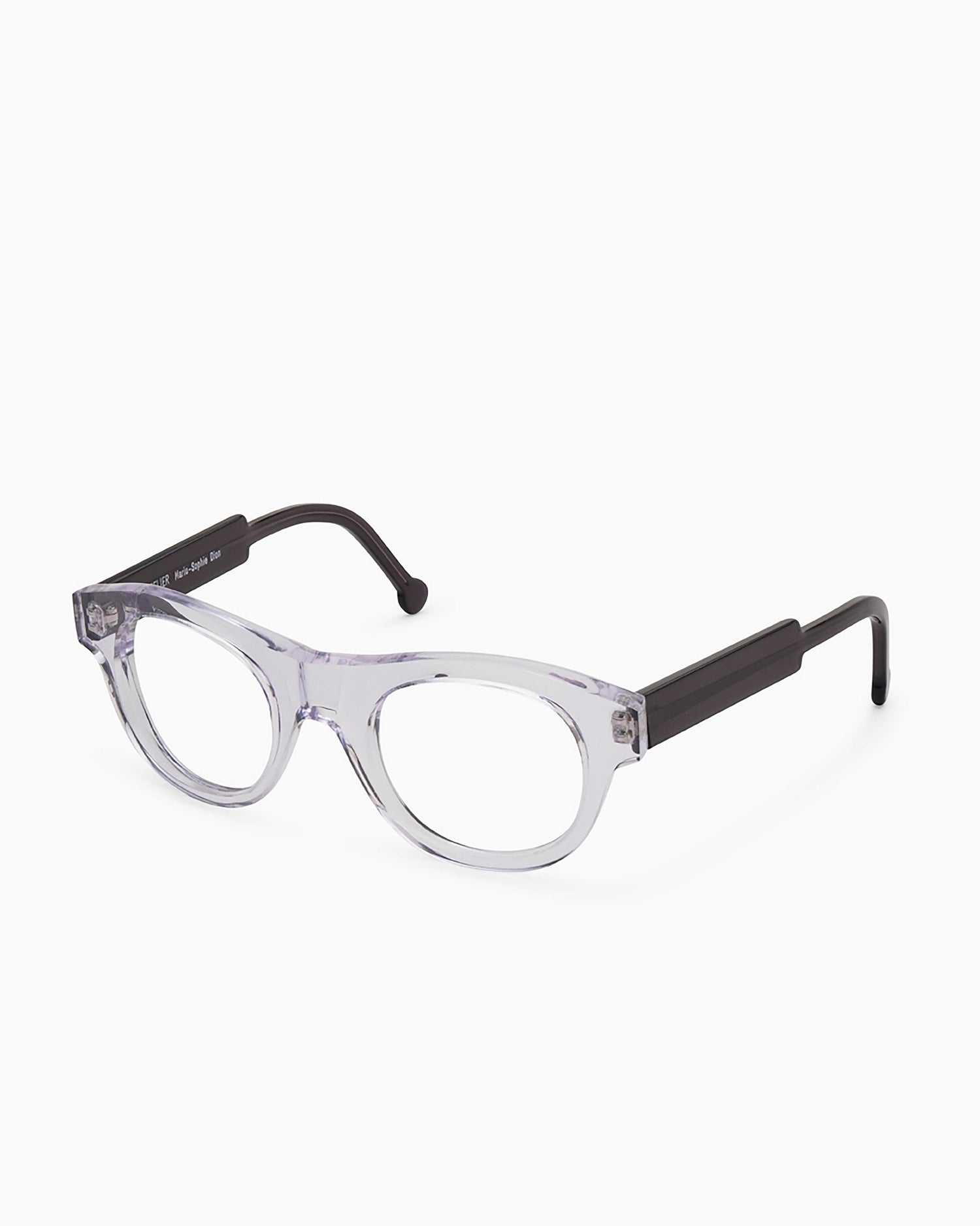 crystal plastic oval eyeglasses by Marie-Sophie Dion model Yamamoto, front view, lunettes de vue ovale couleur cristal