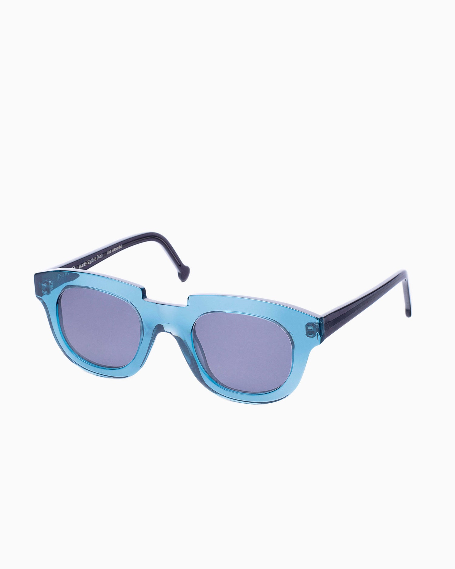 blue plastic round  sunglassesby Marie-Sophie Dion model DufresneSUN, front view, lunettes de vue rond couleur Bleu