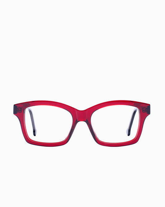 burgundy plastic butterfly eyeglasses by Marie-Sophie Dion model Giguere, front view, lunettes de vue papillon couleur bourgogne