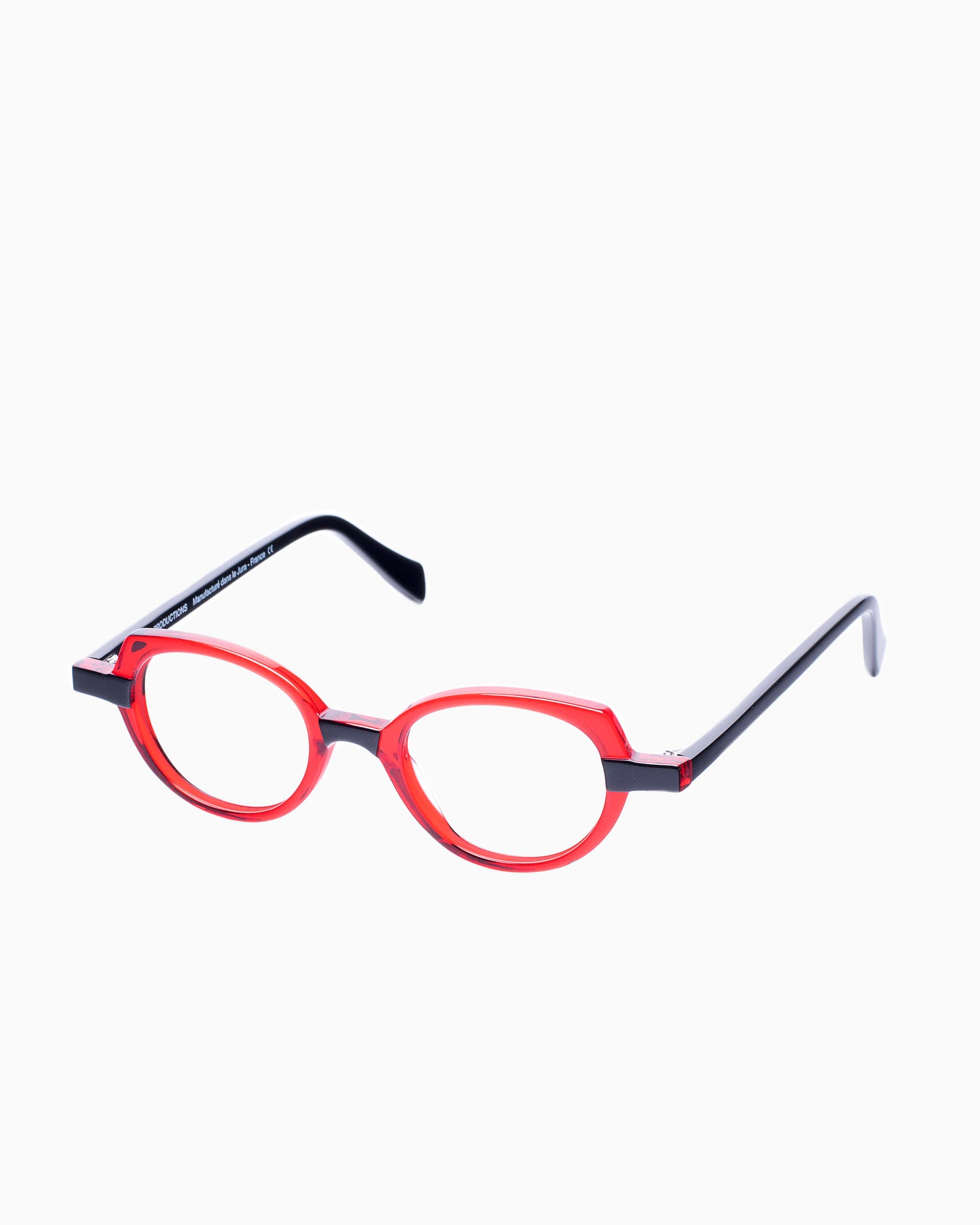red plastic cat eyeglasses by Traction model Ovide, front view, lunettes de vue chat couleur Rouge