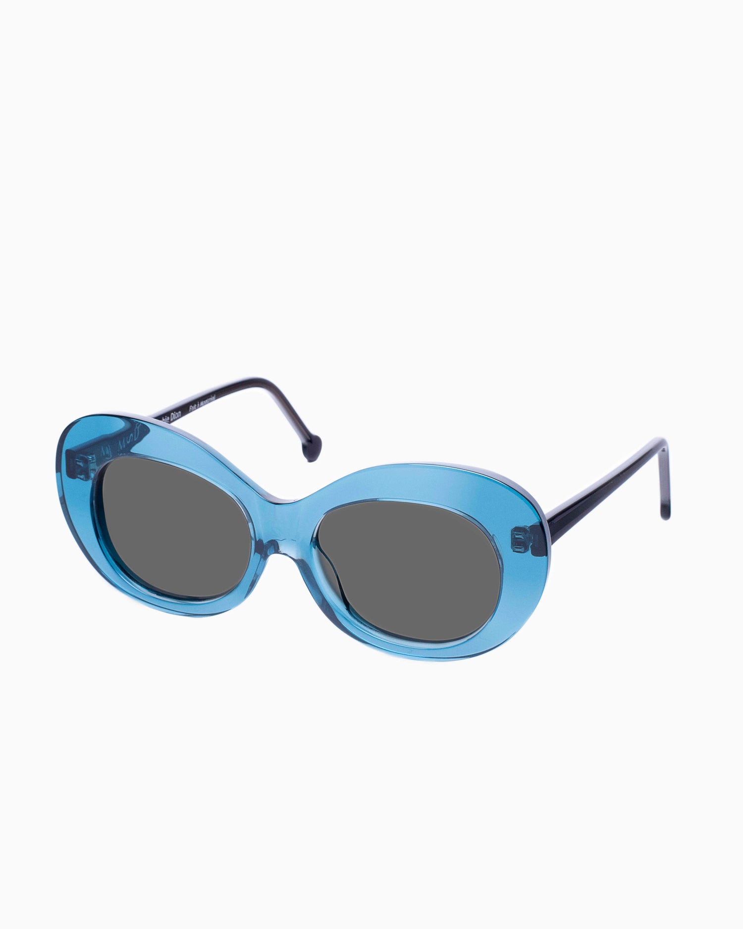 blue plastic oval  sunglassesby Marie-Sophie Dion model MorinSun, front view, lunettes de vue  couleur Bleu