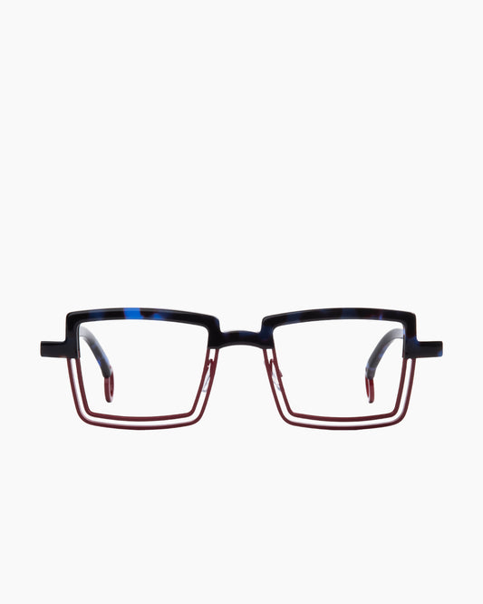 red metal rectangle eyeglasses by Theo model Spinner, front view, lunettes de vue rectangle couleur rouge