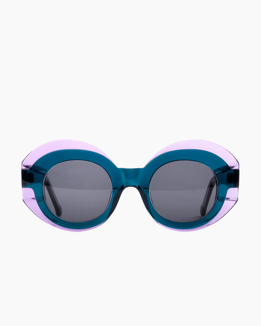 green plastic round sunglassesby Marie-Sophie Dion model Gingues, front view, lunettes de vue rond couleur vert