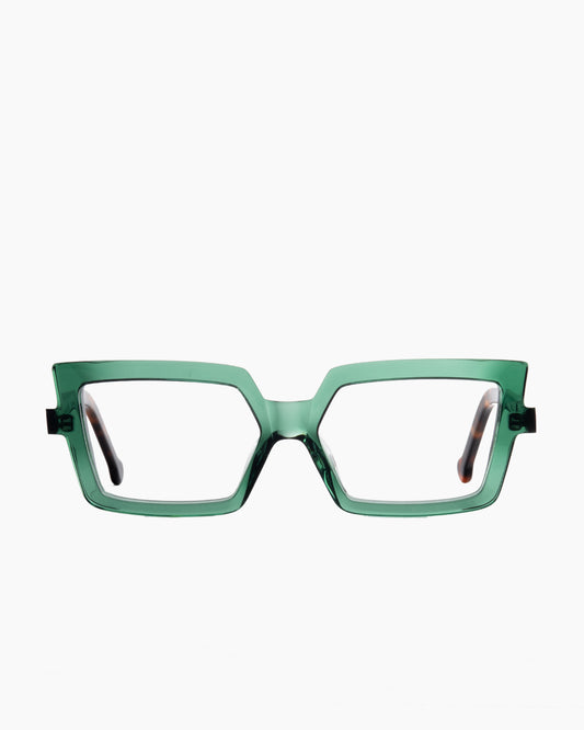green plastic cat eyeglasses by Marie-Sophie Dion model Daniel, front view, lunettes de vue chat couleur vert
