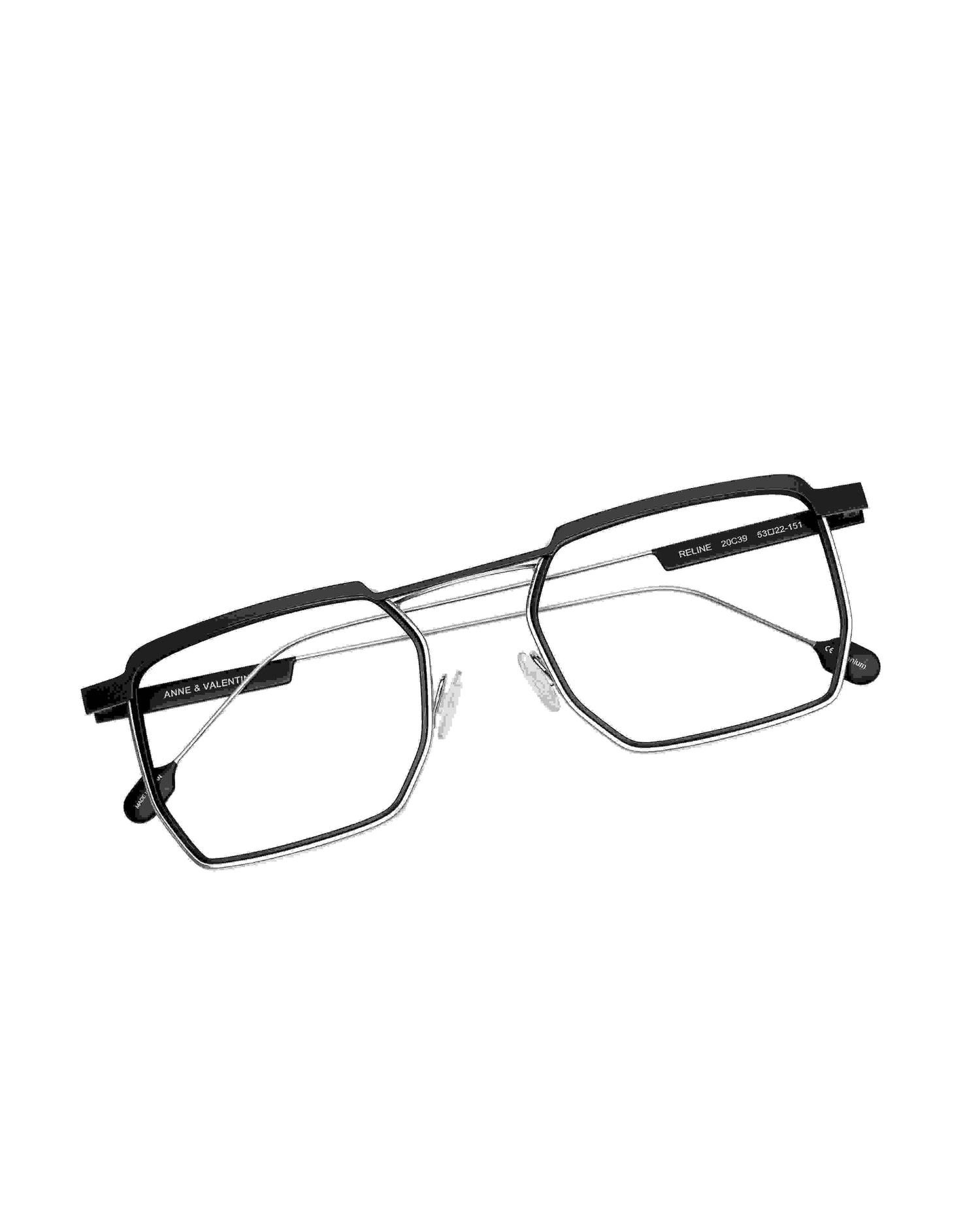 Anne and Valentin - reline - 20C39 | glasses bar:  Marie-Sophie Dion