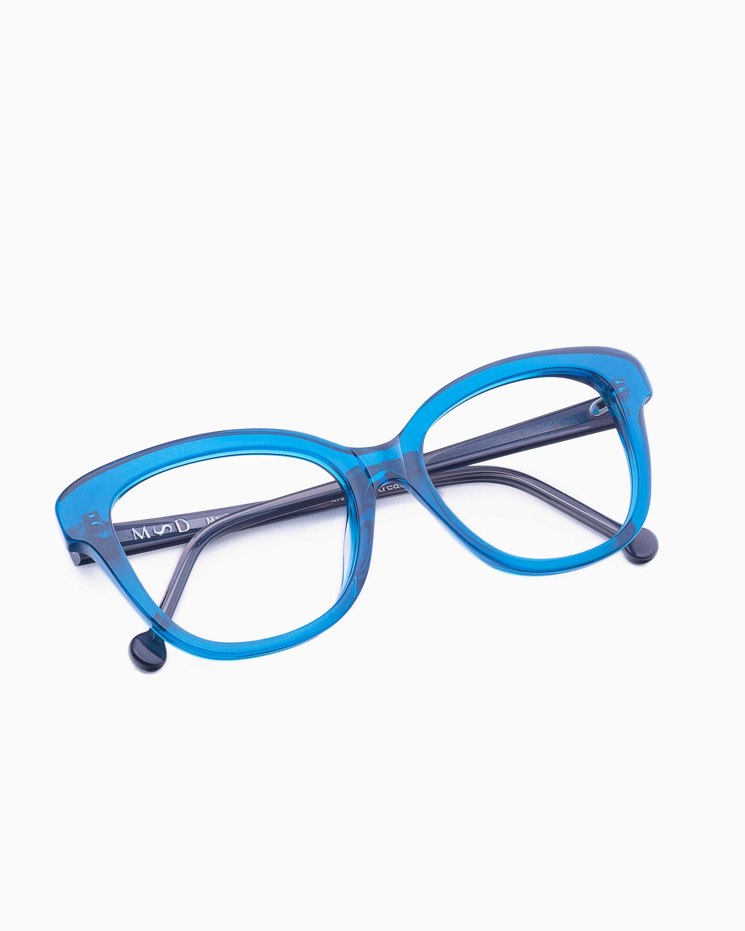 blue plastic butterfly eyeglasses by Marie-Sophie Dion model Lamy, front view, lunettes de vue papillon couleur Bleu
