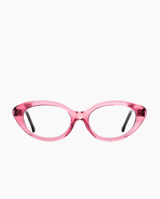 pink plastic cat eyeglasses by Marie-Sophie Dion model Moreau, front view, lunettes de vue chat couleur rose
