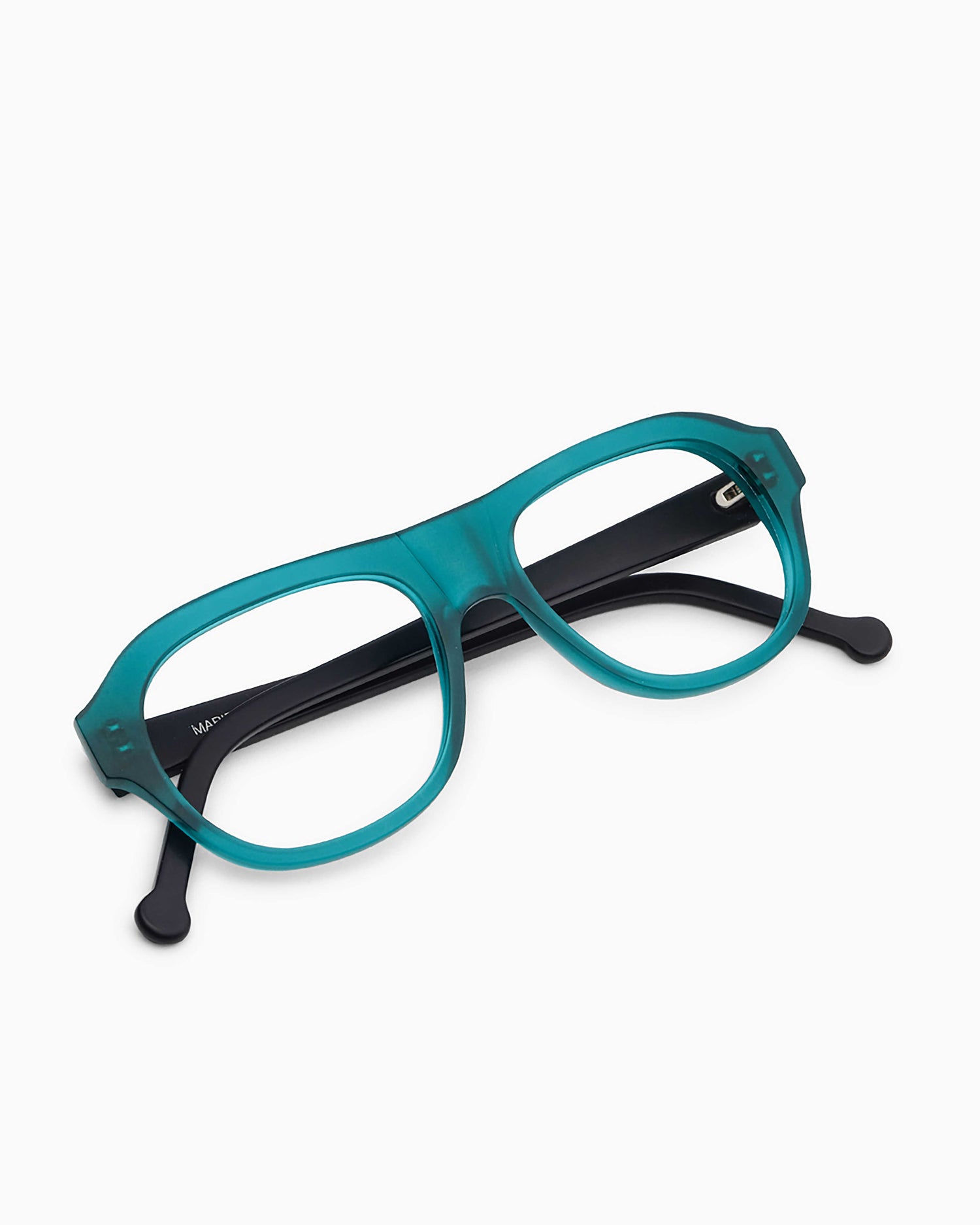 green plastic aviator eyeglasses by Marie-Sophie Dion model Alain, front view, lunettes de vue aviateur couleur Vert
