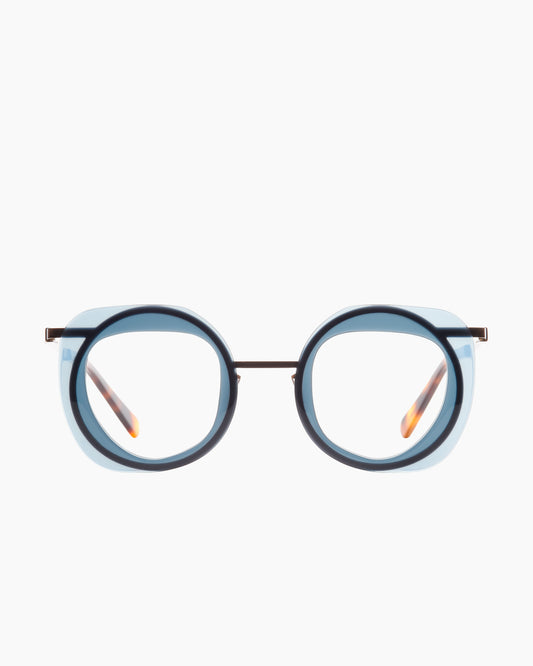 green metal butterfly eyeglasses by Gamine model Agay sodermalm, front view, lunettes de vue papillon couleur vert