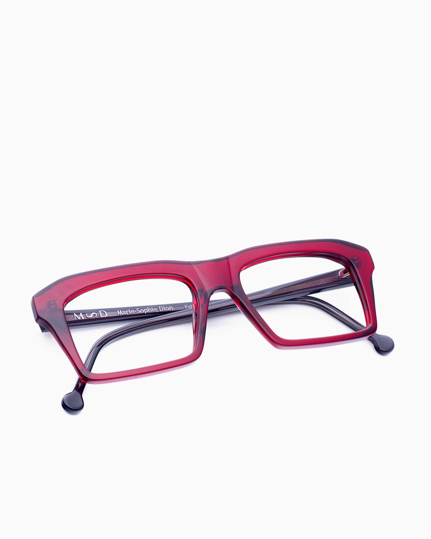 red plastic rectangle eyeglasses by Marie-Sophie Dion model Kirk, front view, lunettes de vue rectangle couleur bourgogne