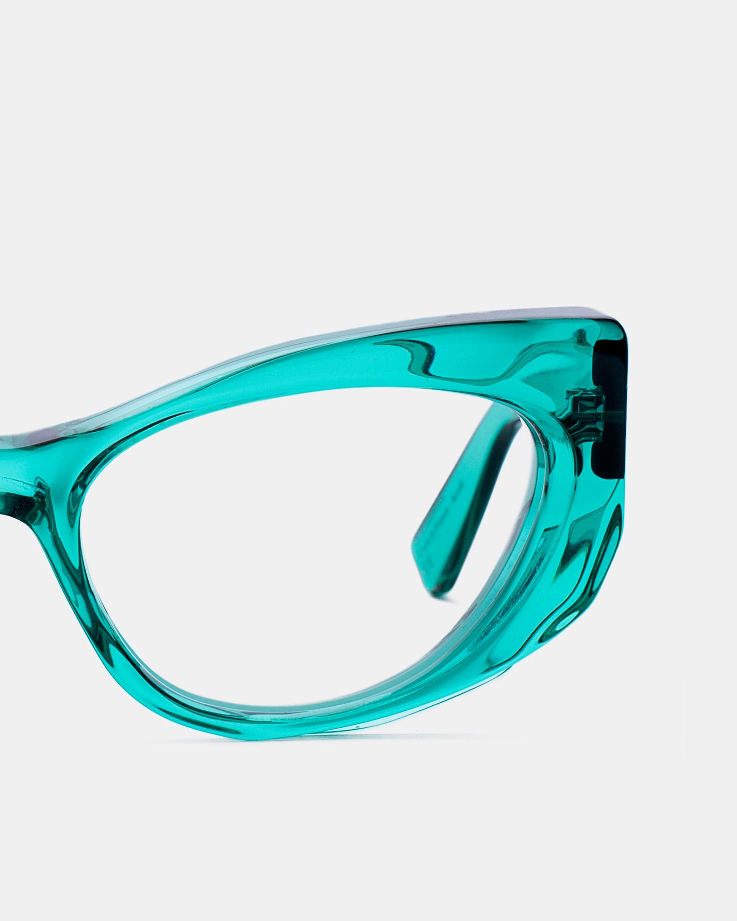 Kirk&Kirk - Esme - C9 | Bar à lunettes