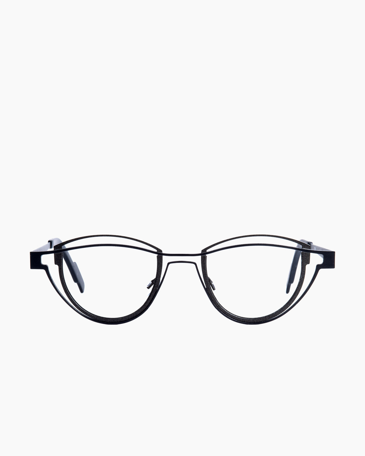 black metal cat eyeglasses by Theo model shape, front view, lunettes de vue chat couleur Noir