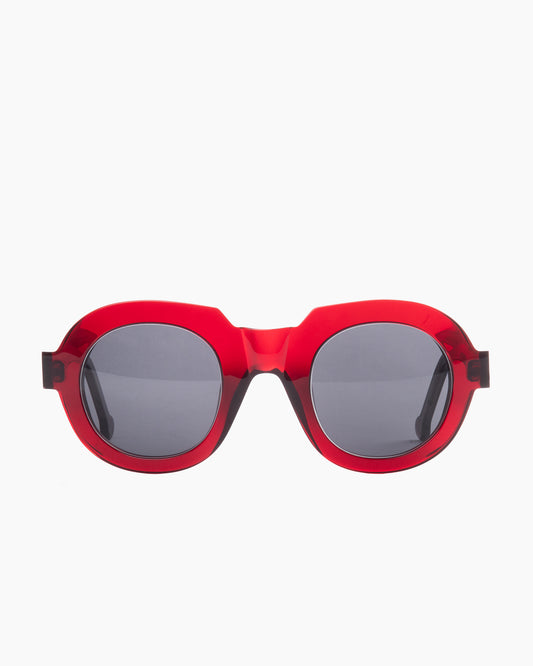 burgundy plastic round sunglassesby Marie-Sophie Dion model Roger, front view, lunettes de vue rond couleur bourgogne