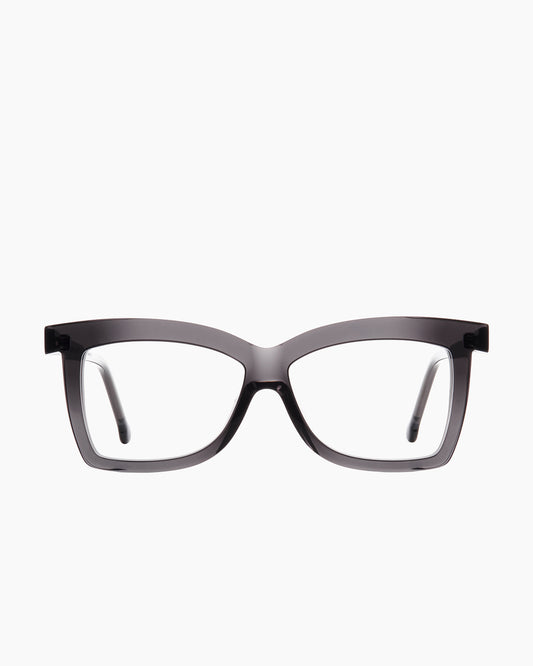 grey plastic butterfly eyeglasses by Marie-Sophie Dion model Ernst, front view, lunettes de vue papillon couleur gris