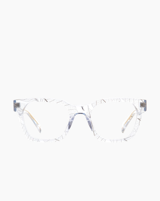 crystal plastic rectangle eyeglasses by Spectacleeyeworks model Billie, front view, lunettes de vue rectangle couleur cristal