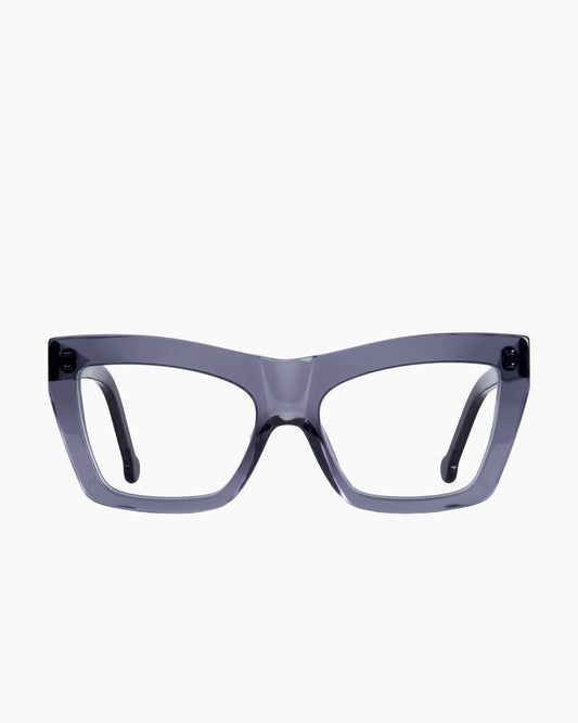 grey plastic cat eyeglasses by Marie-Sophie Dion model Mariano, front view, lunettes de vue chat couleur Gris