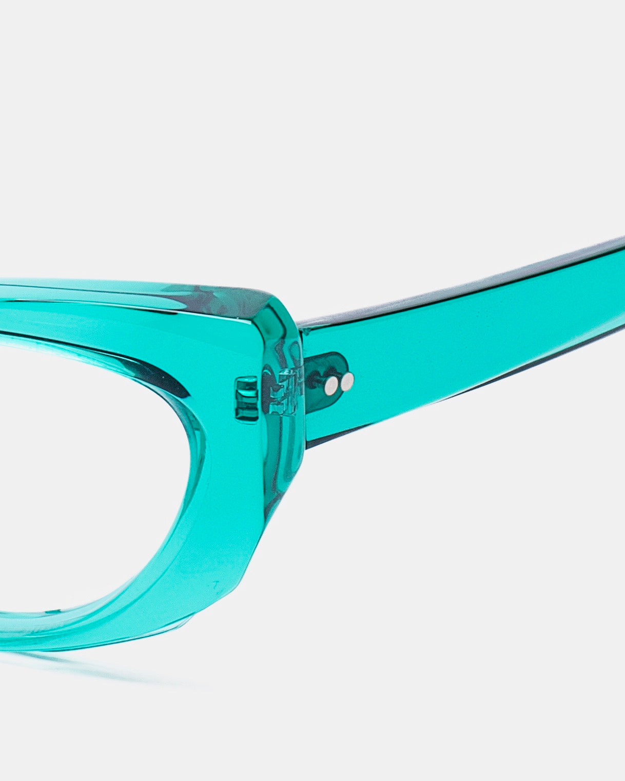 Kirk&Kirk - Esme - C9 | Bar à lunettes:  Marie-Sophie Dion