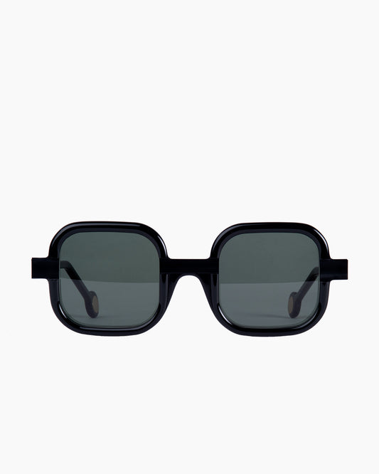 black plastic rectangle sunglassesby Anne et Valentin model SAVAGE, front view, lunettes de vue rectangle couleur Noir