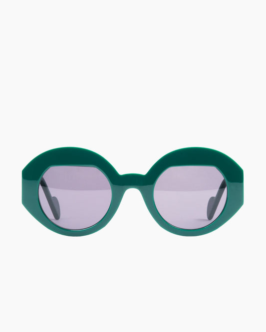 green plastic oval sunglassesby Anne et Valentin model Salomee, front view, lunettes de vue ovale couleur Vert
